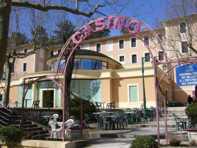 Casino thermes fumades
