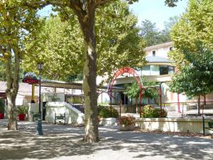 Casino des fumades location appartement l amandeline