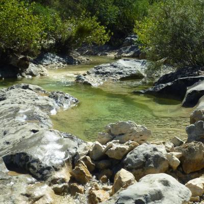 Le défilé d'Argensol location proche Therme les Fumades