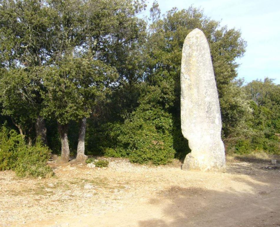 Menhir de la leque