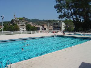 Piscine a saint ambroix